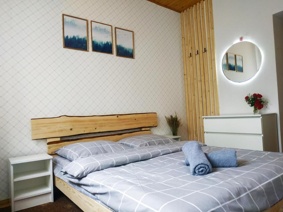 Ніч Над Карпатами Hotel Slavske Exterior photo